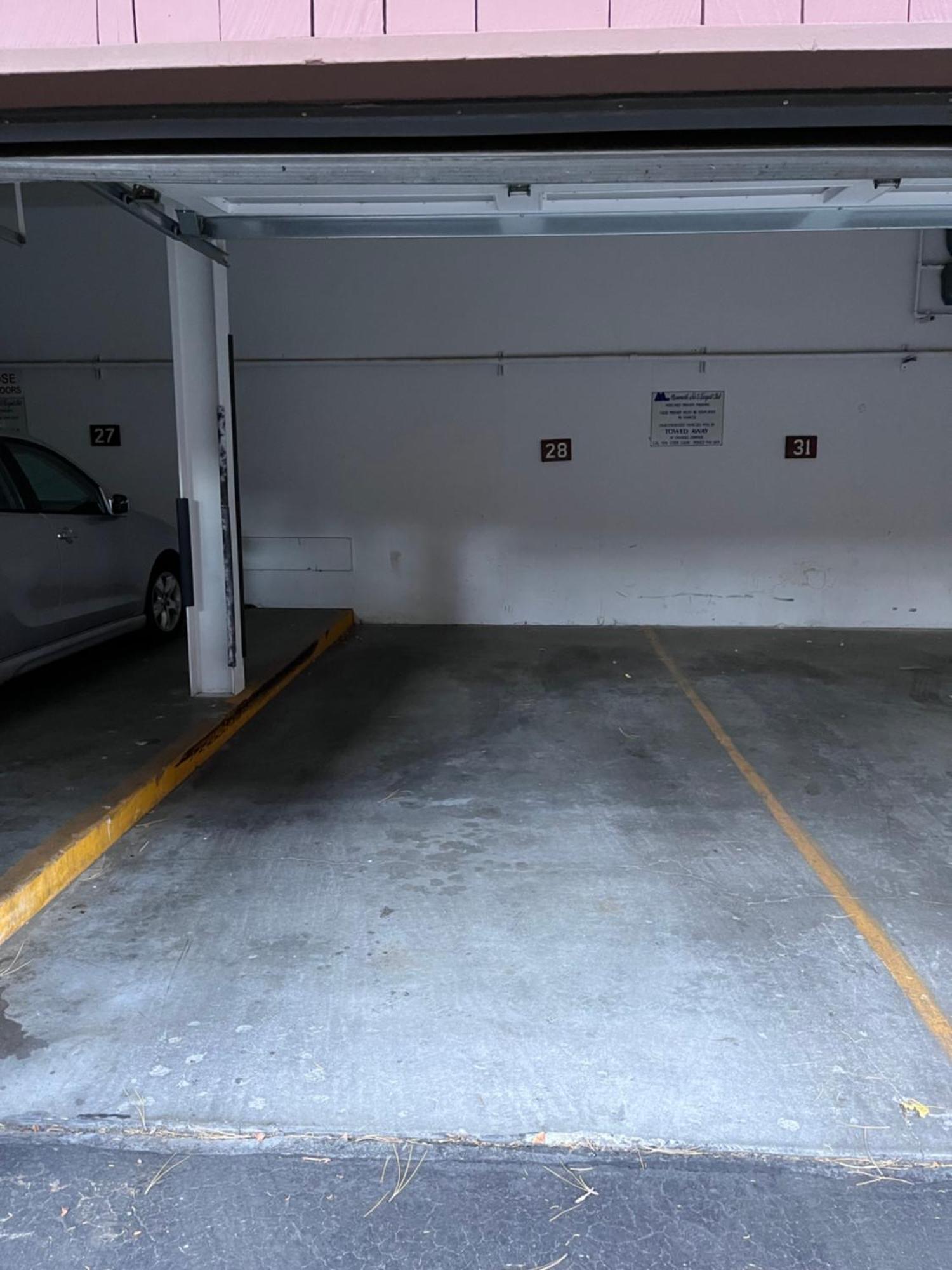 Tastefully Remodeled At Mammoth & Racquet Club, Hot Tub, Garage, 10 Min Walk To Lifts Appartement