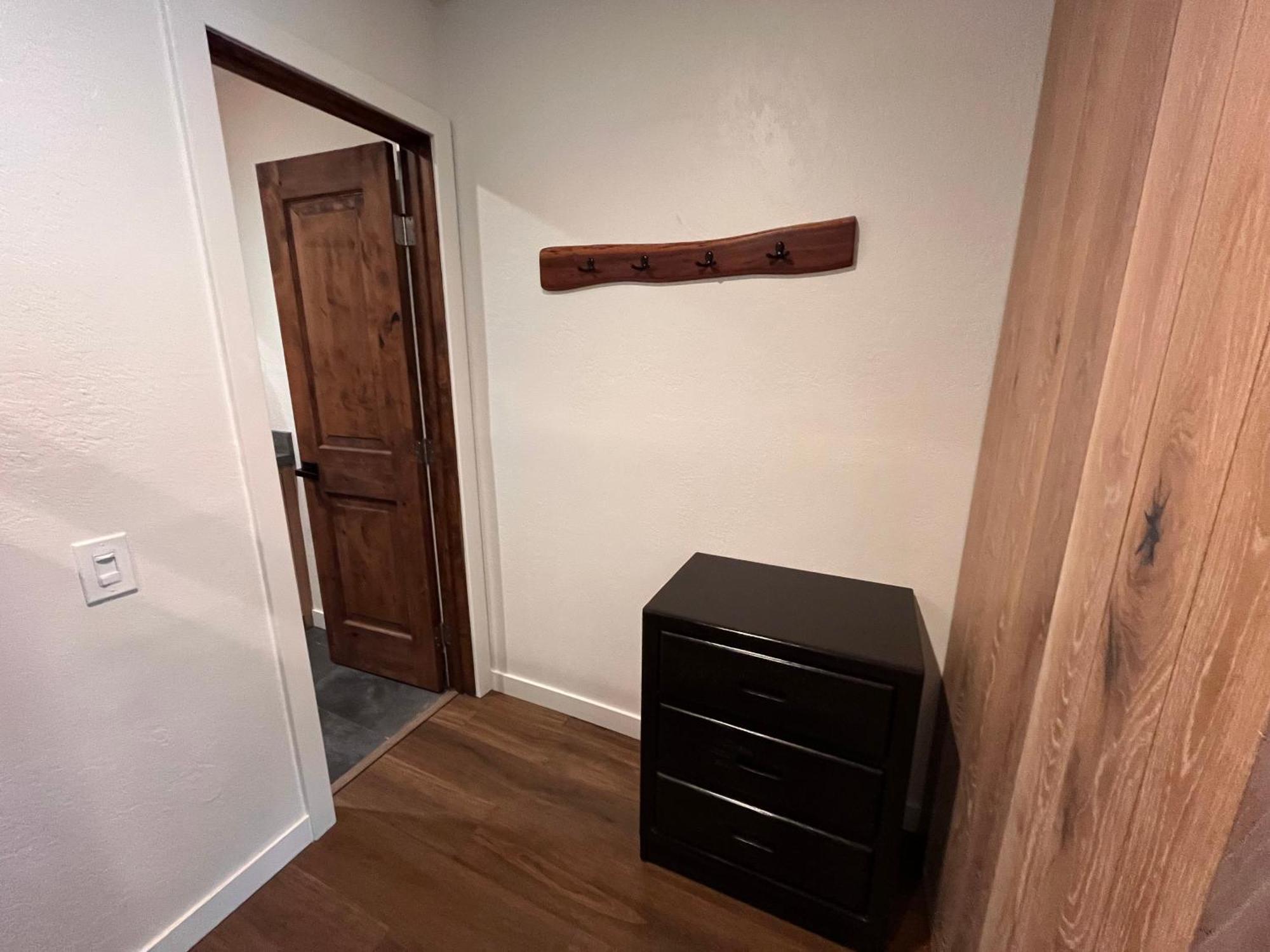 Appartement Tastefully Remodeled At Mammoth & Racquet Club, Hot Tub, Garage, 10 Min Walk To Lifts Mammoth Lakes